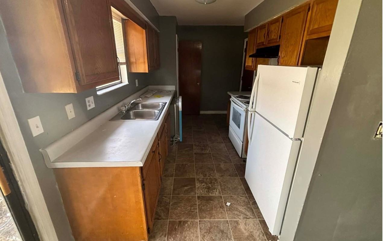 3784 Nw Archer St Apt 102 - Photo 3 of 7