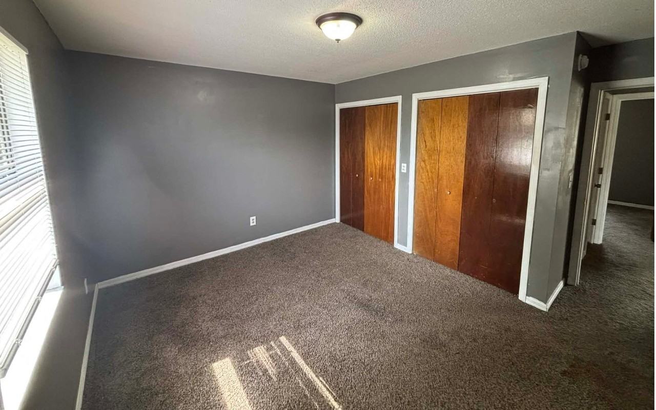 3784 Nw Archer St Apt 102 - Photo 4 of 7