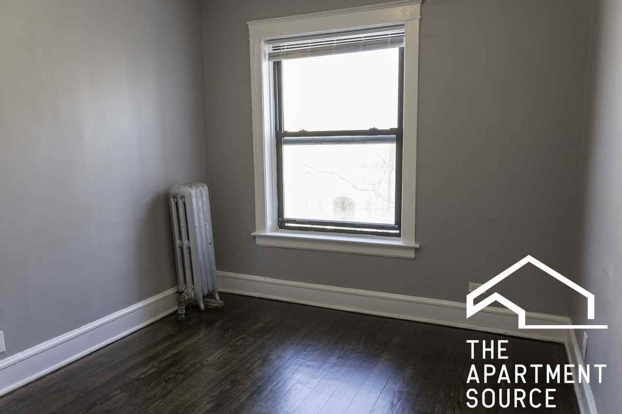4508 N Central Park Ave #2 - Photo 5 of 19