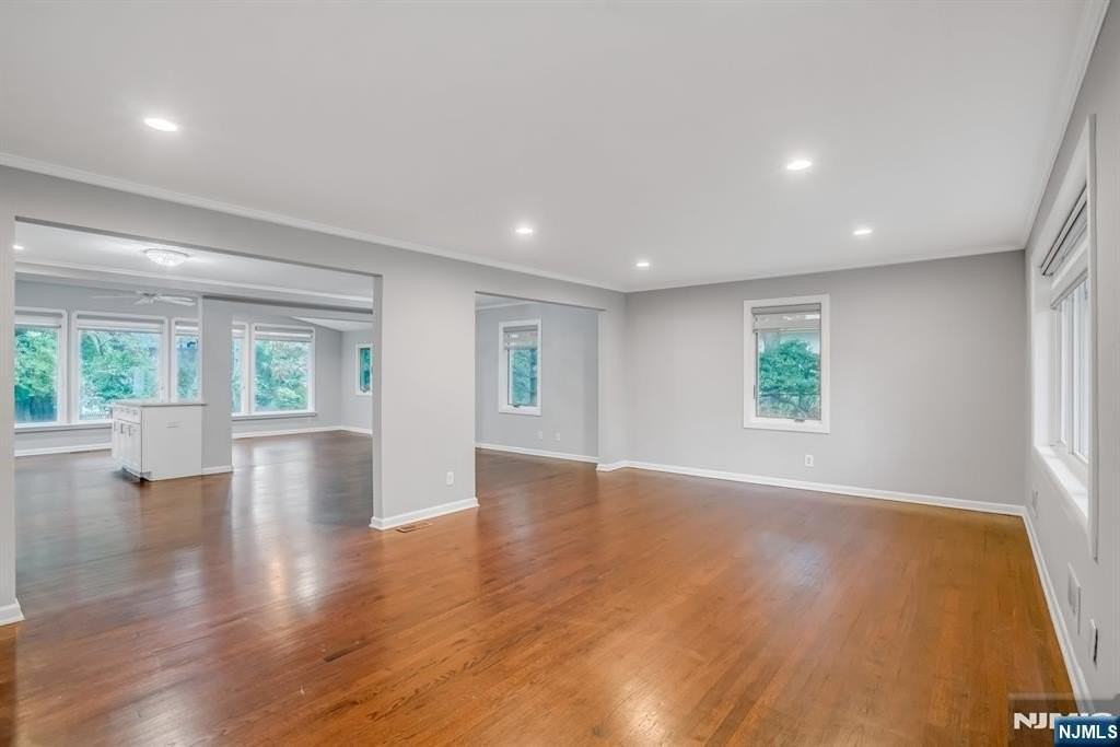 8 Waibel Dr - Photo 2 of 17