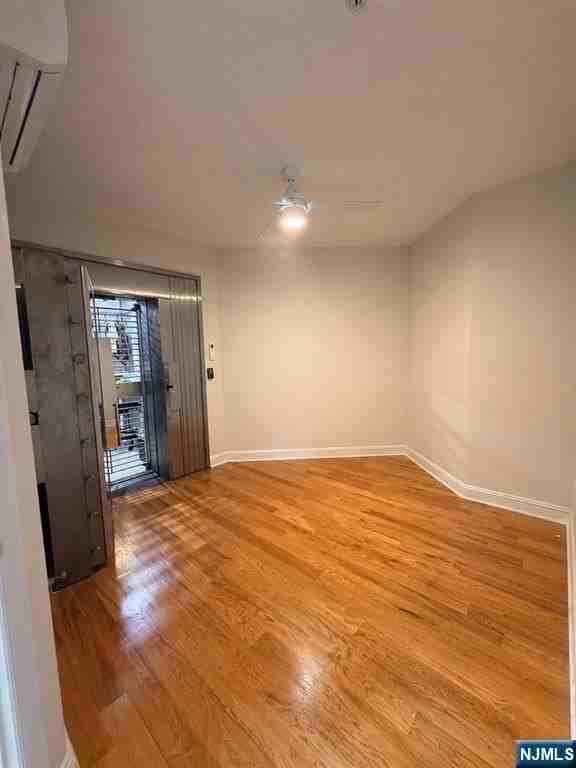 4 Park St - Photo 2 of 6