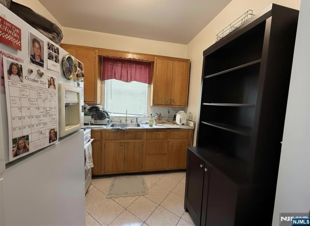 112 Division Ave - Photo 4 of 13