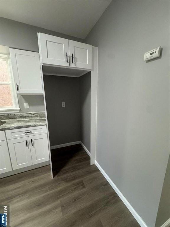 6971 Gaston Ave - Photo 7 of 16