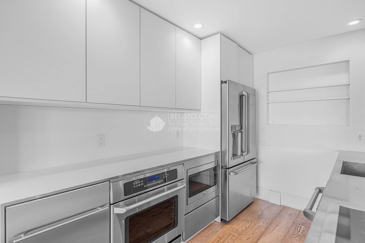 3550 Market St #203 - Photo 7 of 25