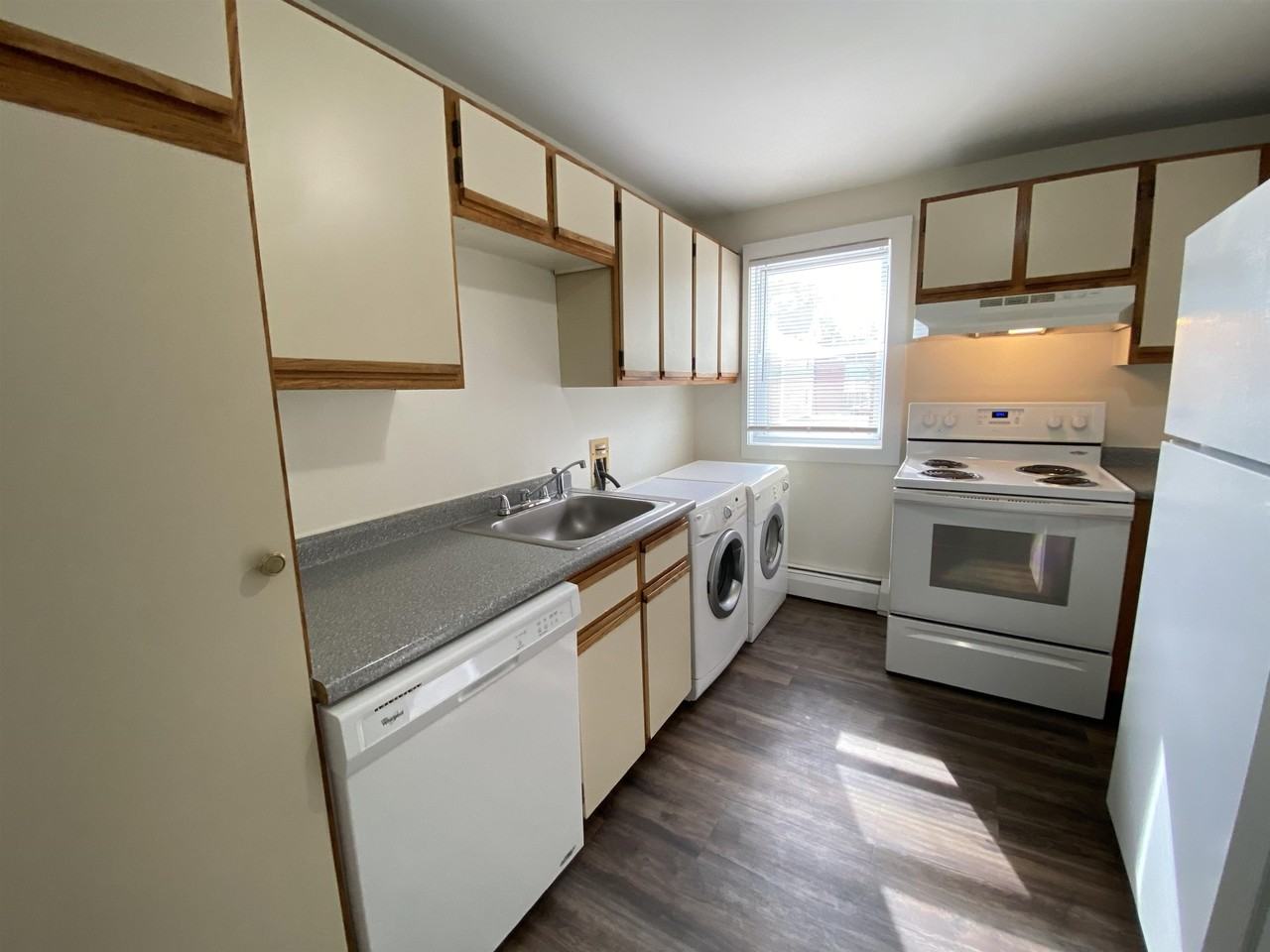 133 2nd St #2S - Photo 5 of 45