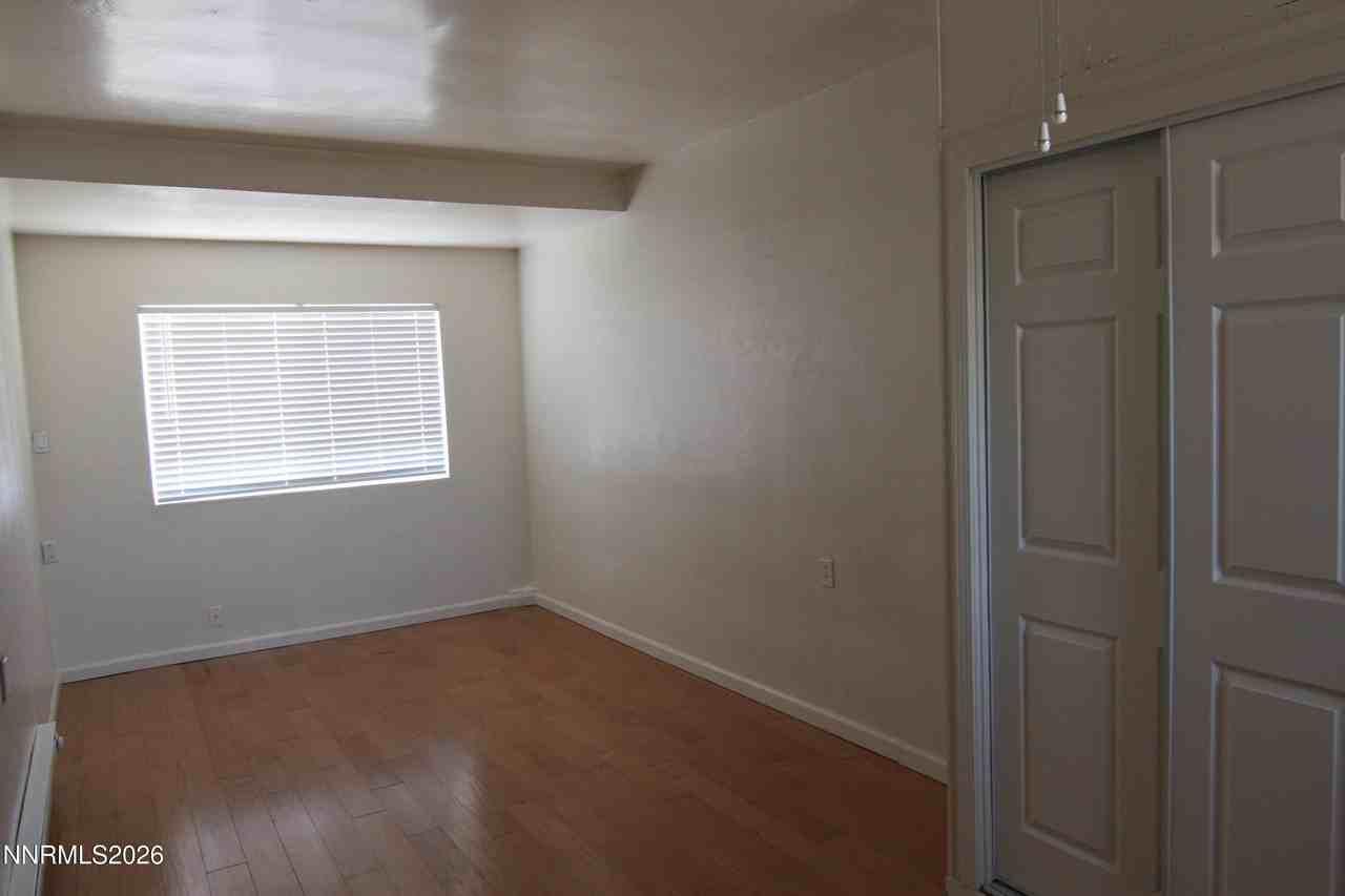 1070 Kirman Ave - Photo 6 of 6