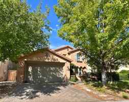 featured image of 465 Stradella Ct