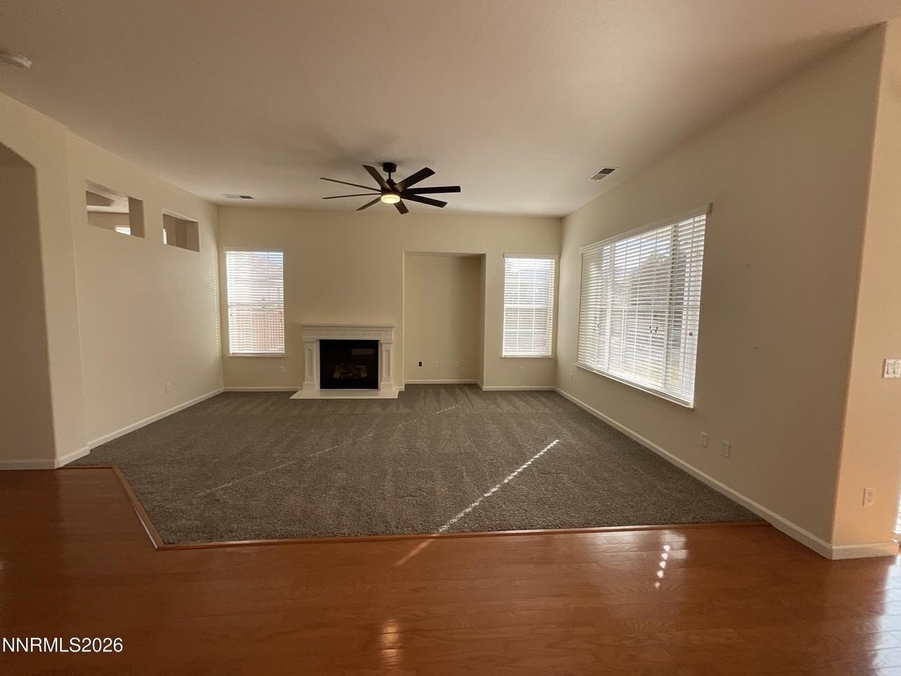 3783 Big Dipper Ct - Photo 6 of 16