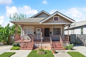 featured image of 2222 Saint Roch Ave