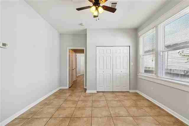 2222 Saint Roch Ave - Photo 5 of 15