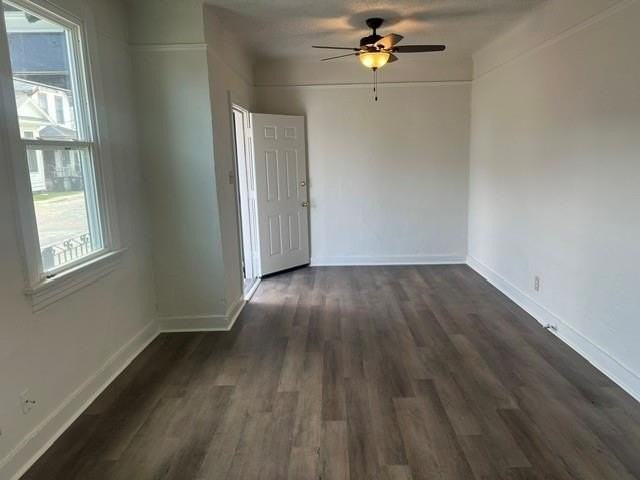 2269 N Prieur St - Photo 4 of 18