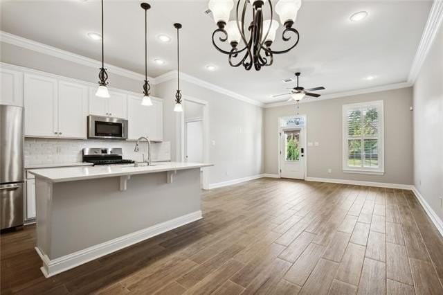 469 Tiger Ave - Photo 7 of 30