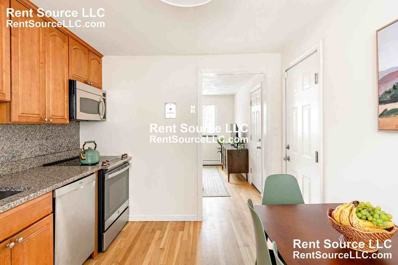 5 Centre St #32 - Photo 5 of 18
