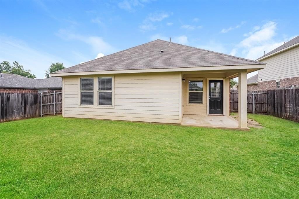 4156 Summersweet Ln - Photo 3 of 12