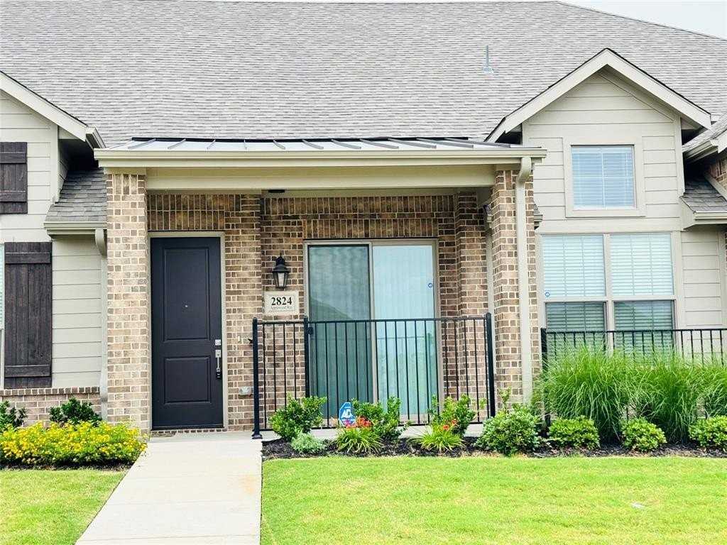 2824 Applewood Way