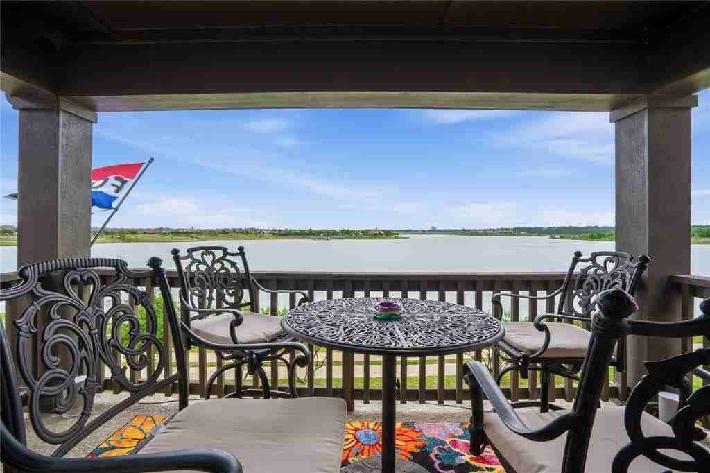 3353 Morning Dove Ln - Photo 2 of 40