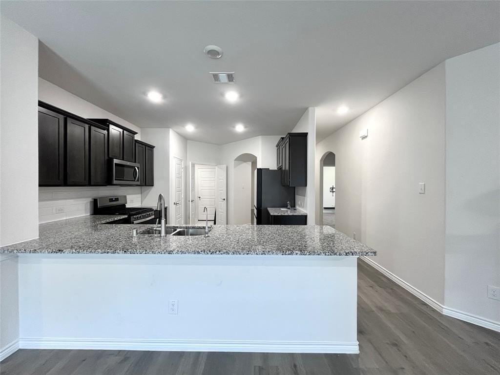758 Musket St - Photo 5 of 26