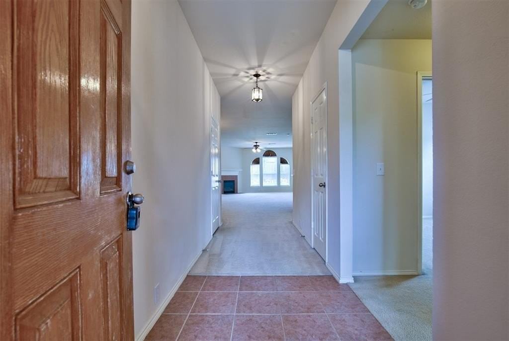 2605 Monroe Dr - Photo 3 of 36