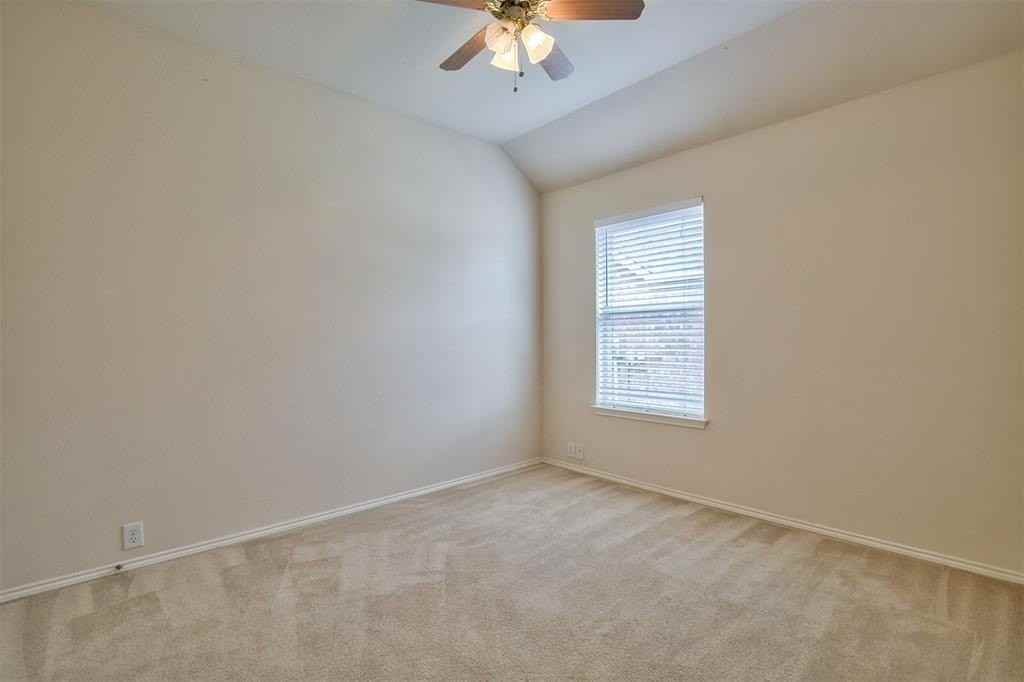 2605 Monroe Dr - Photo 6 of 36