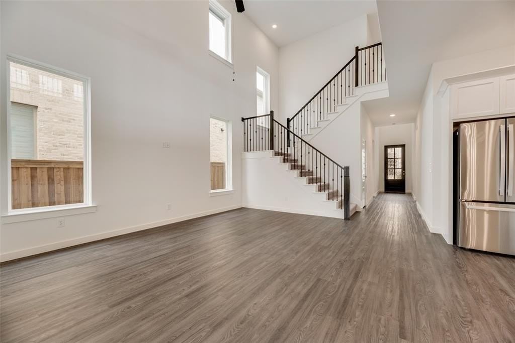 15543 Fringe Tree Rd - Photo 3 of 26