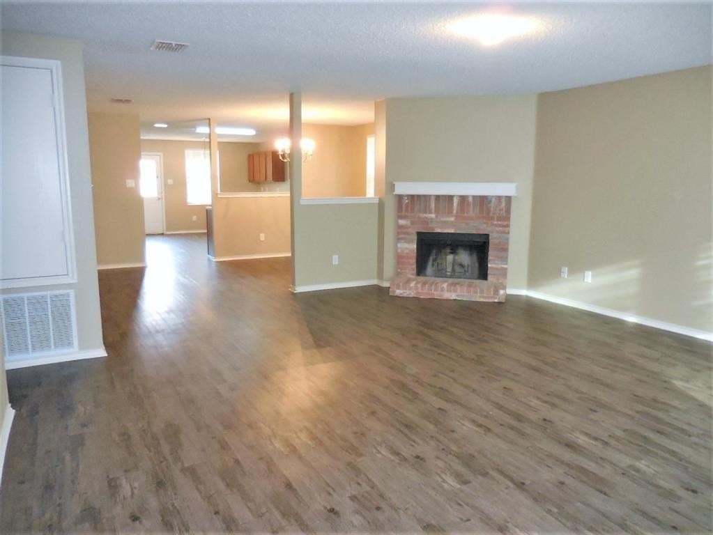 3617 Andalusian Dr - Photo 4 of 19