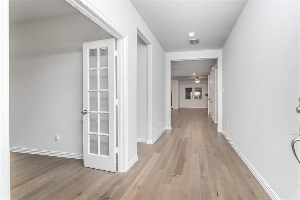 1820 Briar Rose Dr - Photo 3 of 36