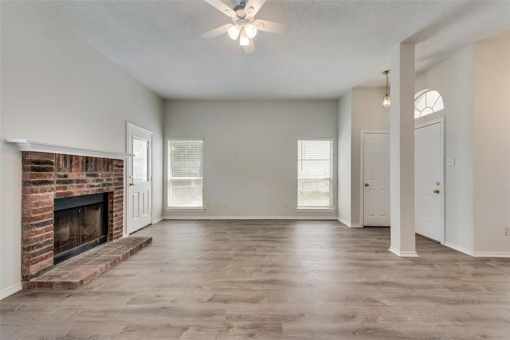 109 Brockway Dr - Photo 4 of 19