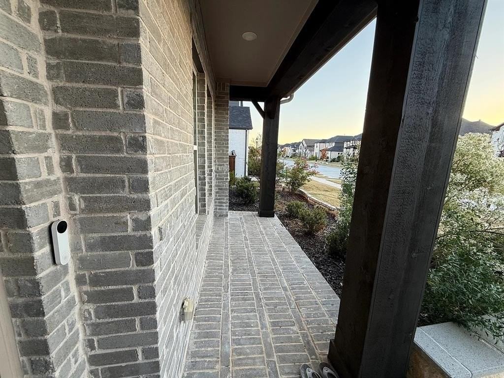 6842 Albany Park - Photo 2 of 21