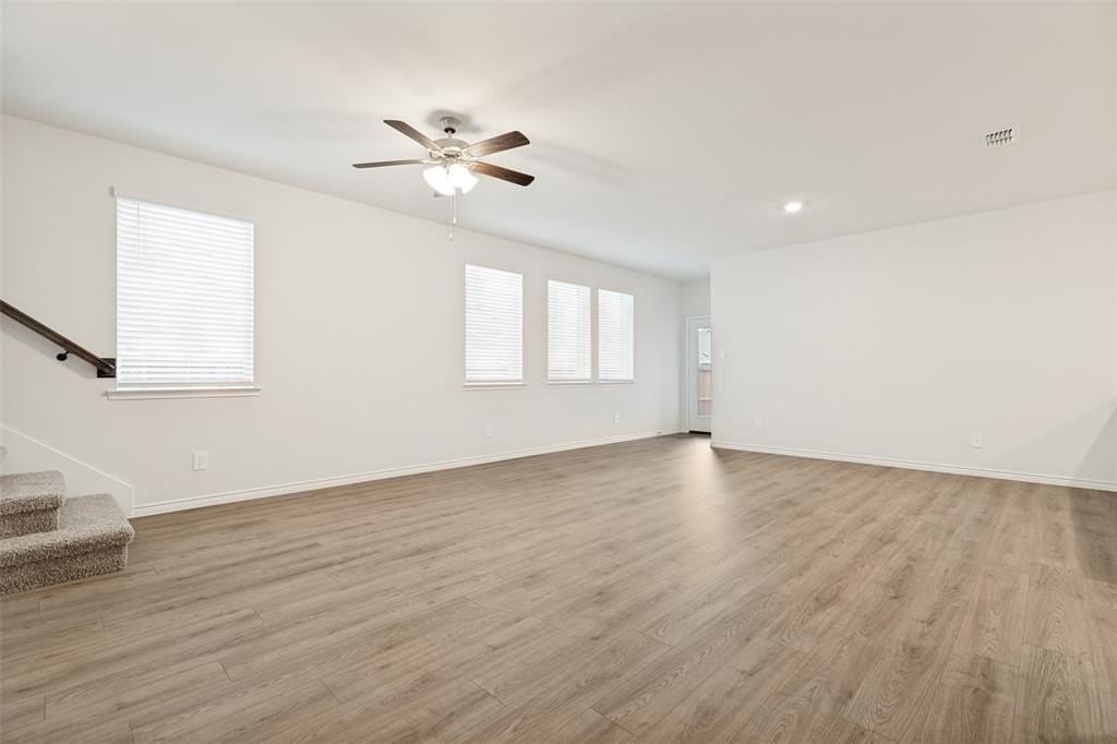 2632 Gladewater Rd - Photo 5 of 25
