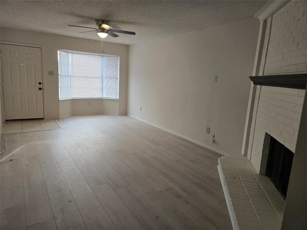 1617 Meridian Way - Photo 3 of 10