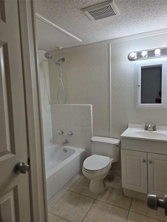 1617 Meridian Way - Photo 7 of 10