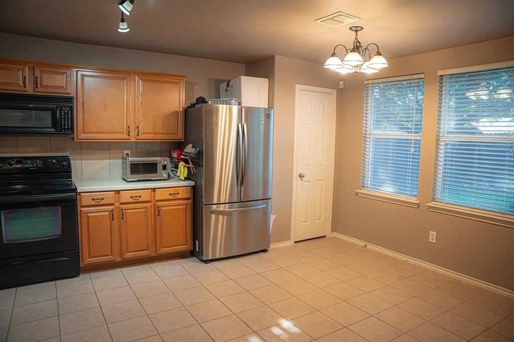 13065 Barbarosa Dr - Photo 6 of 9
