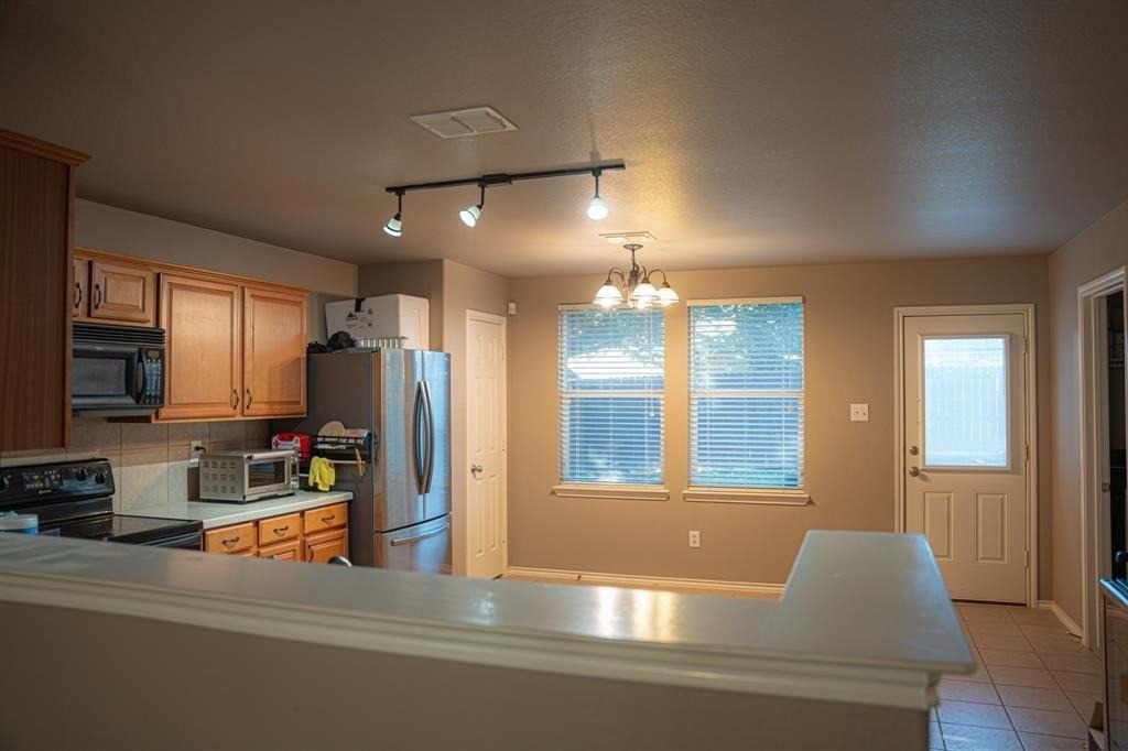 13065 Barbarosa Dr - Photo 7 of 9