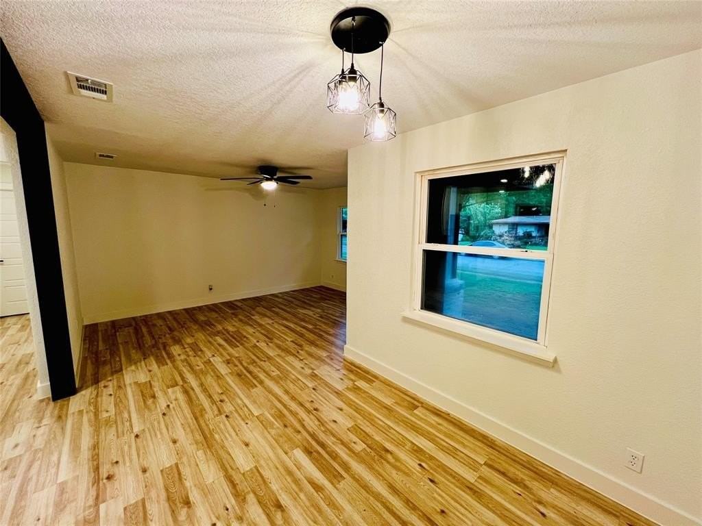 11220 Visalia Dr - Photo 6 of 25