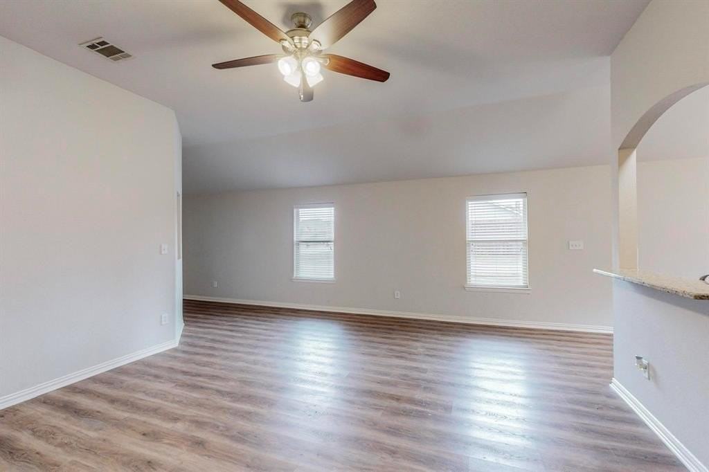 144 Old Settlers Trl - Photo 6 of 21