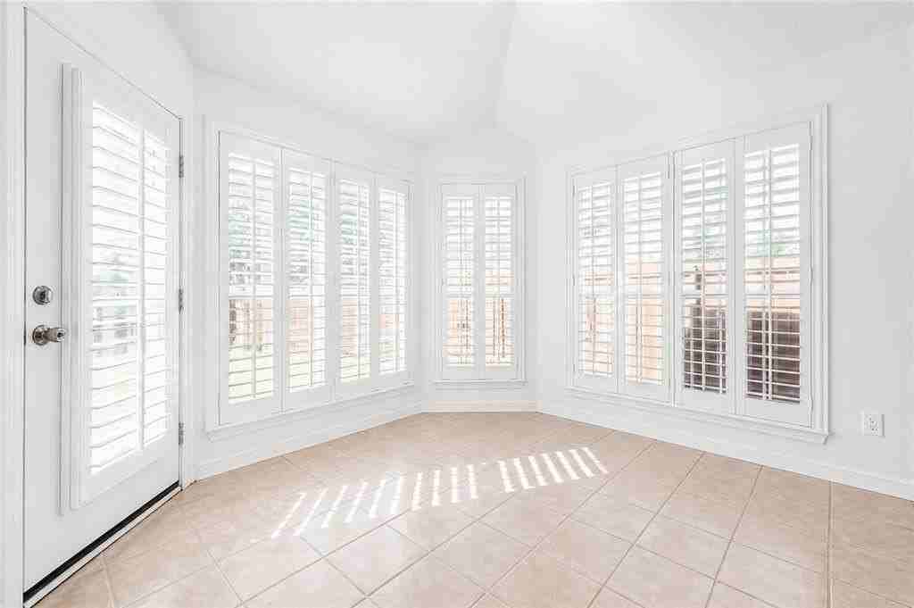 4304 Echomont Ln - Photo 4 of 7