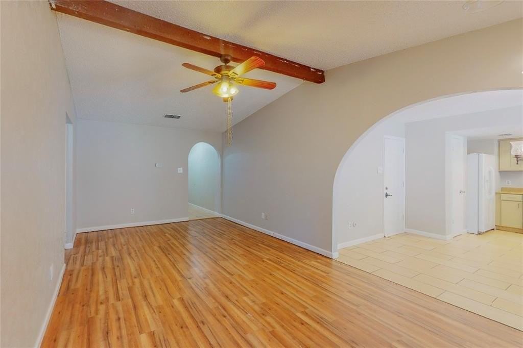 2307 Dartmouth Dr - Photo 4 of 21
