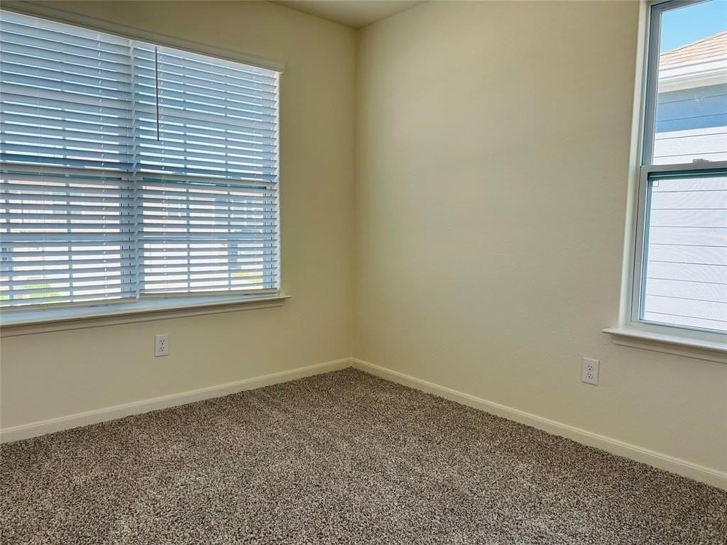 229 Marsh Ln - Photo 7 of 14