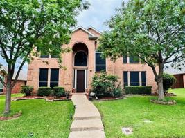 featured image of 2762 Hillview Dr