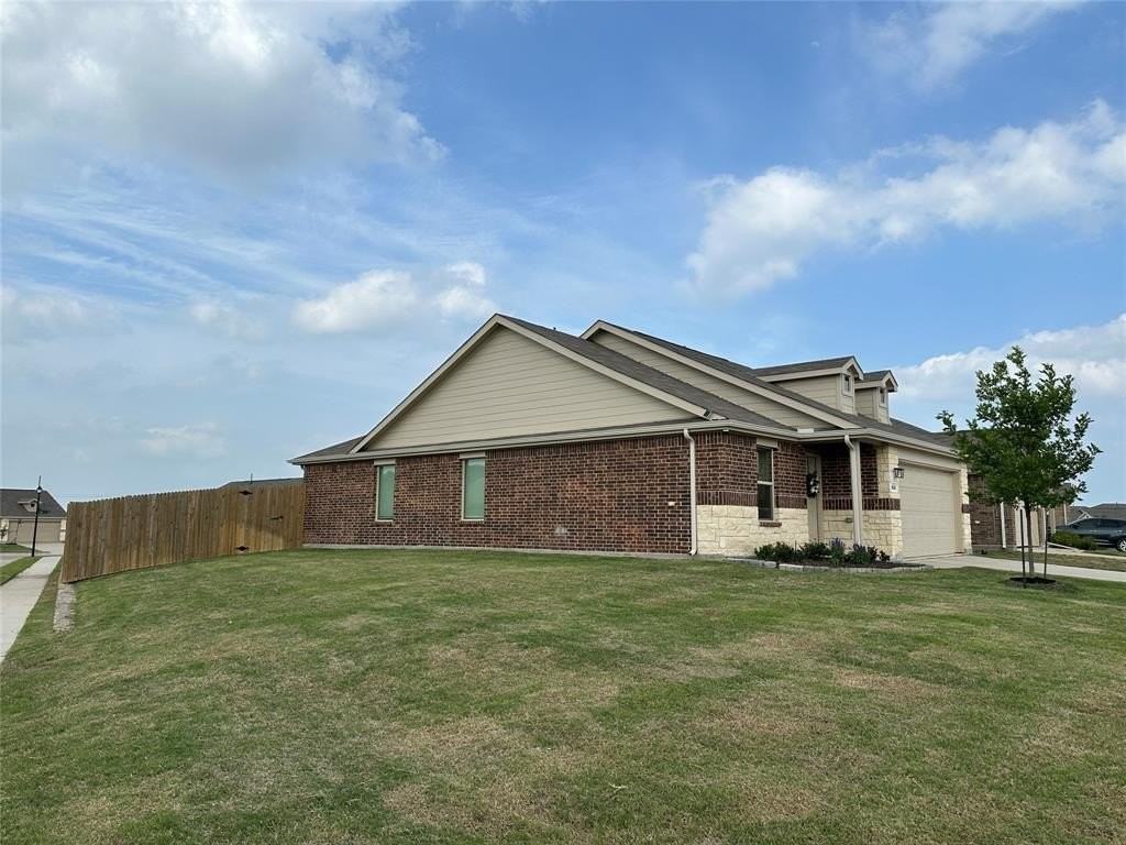 1638 Rosy Finch Dr - Photo 2 of 29
