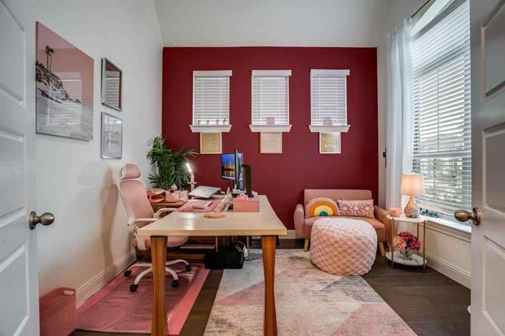 8205 Legacy Trl - Photo 2 of 11