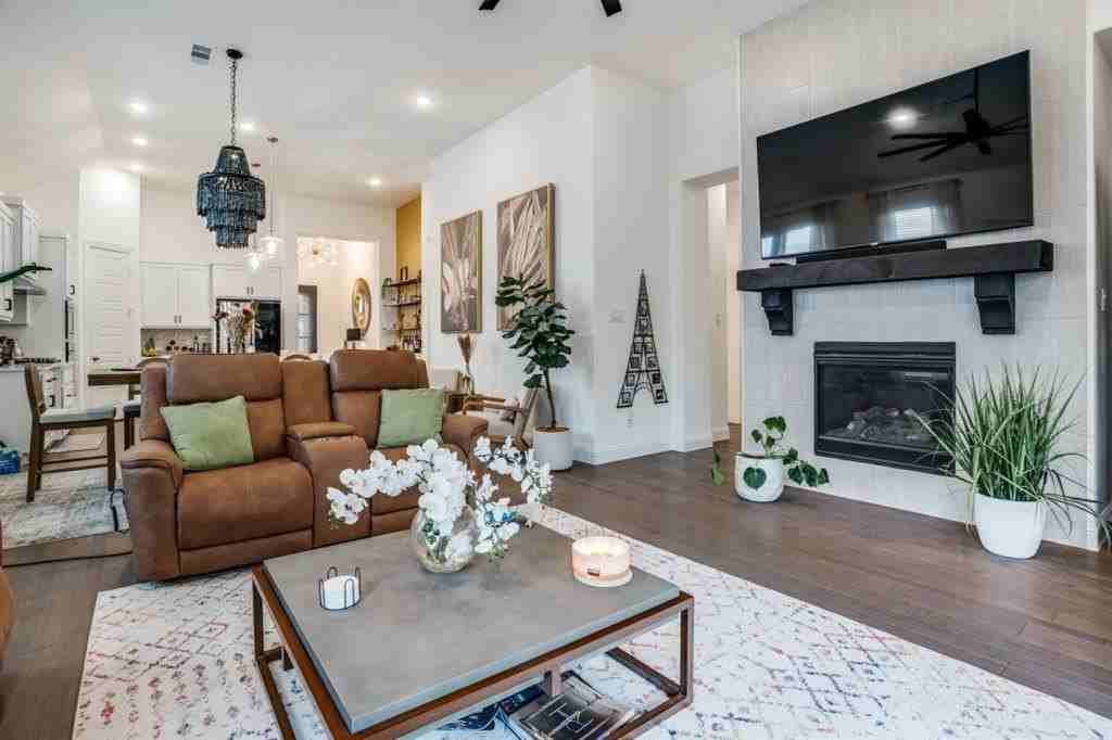 8205 Legacy Trl - Photo 5 of 11