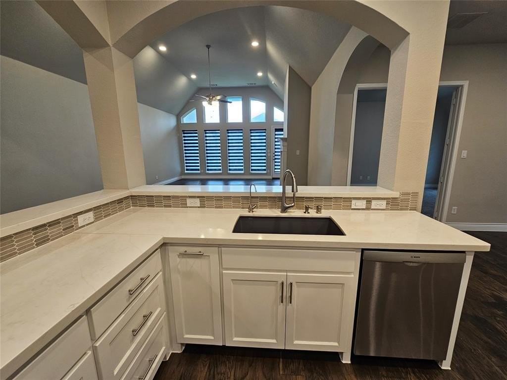 2065 Snapdragon Rd - Photo 5 of 39
