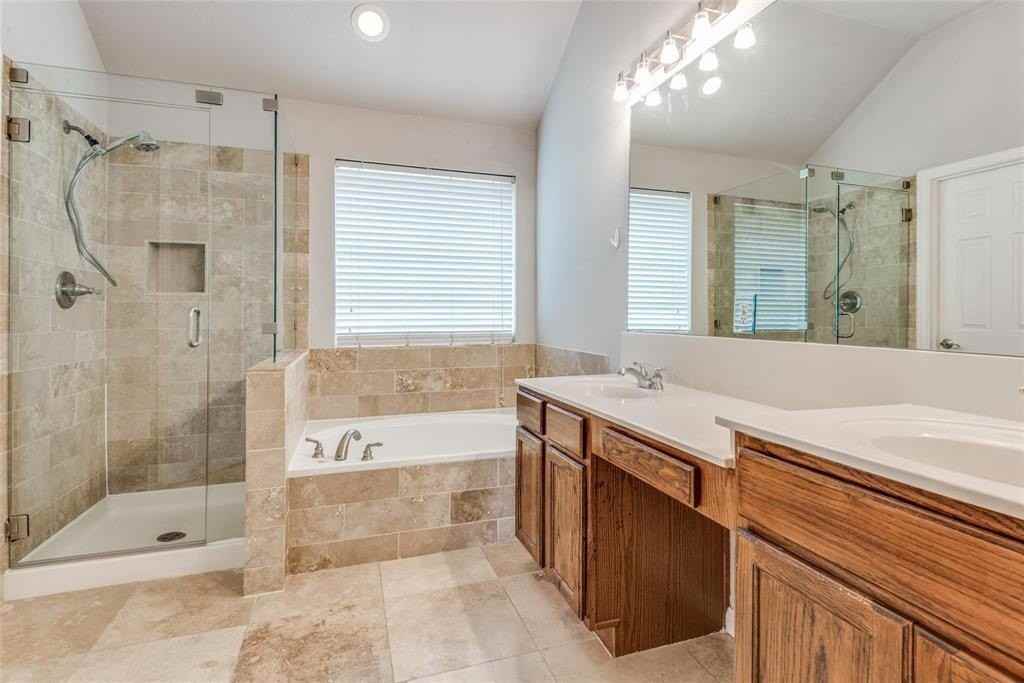 1471 Tree Top Dr - Photo 7 of 12