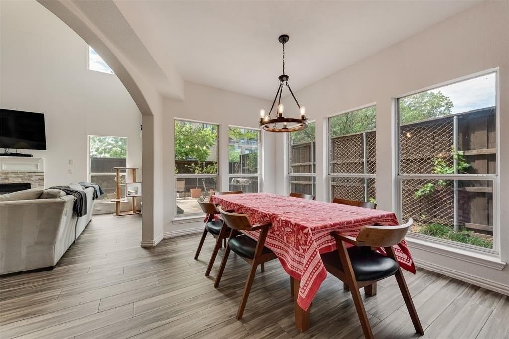 5735 Richmond Ave #A - Photo 5 of 21