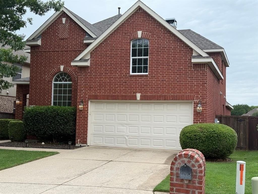 1420 Somerset Dr - Photo 2 of 27