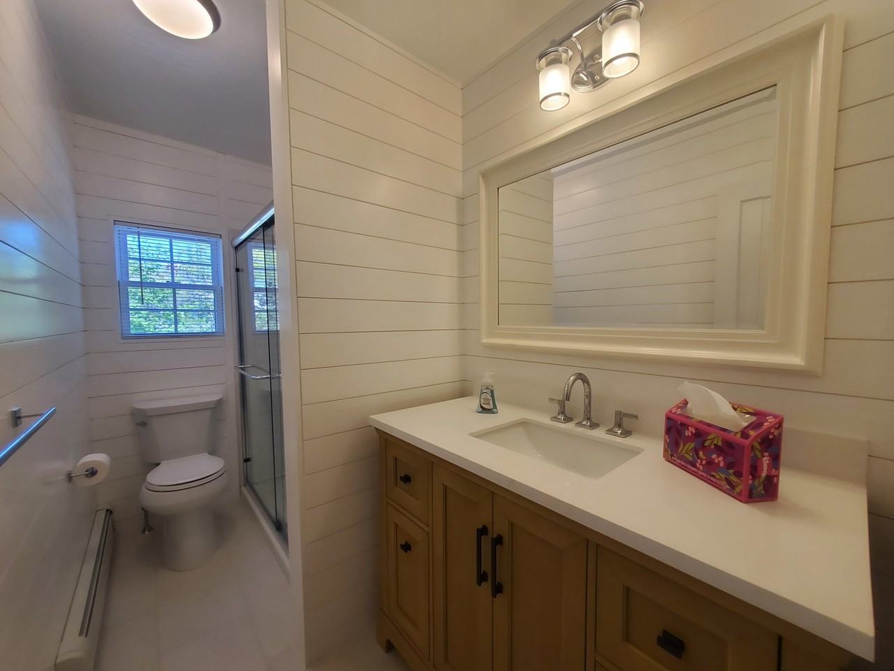 1248 Hope St #C - Photo 7 of 8