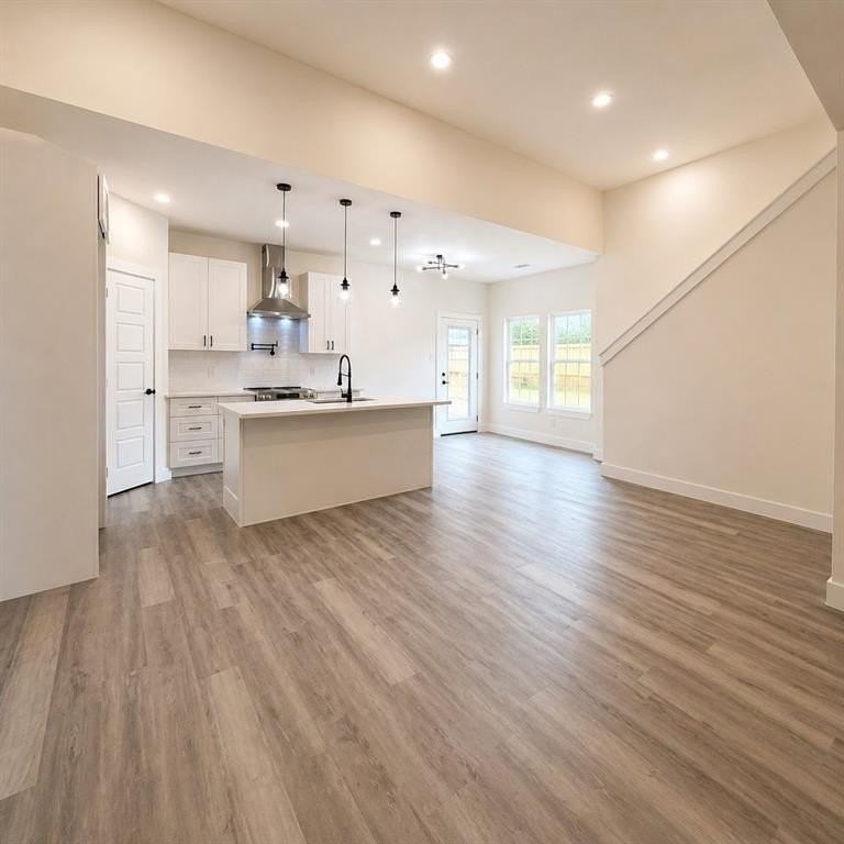 2224 Hercules Dr - Photo 3 of 33