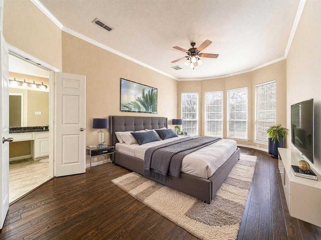 5527 Park Ridge Dr - Photo 7 of 17