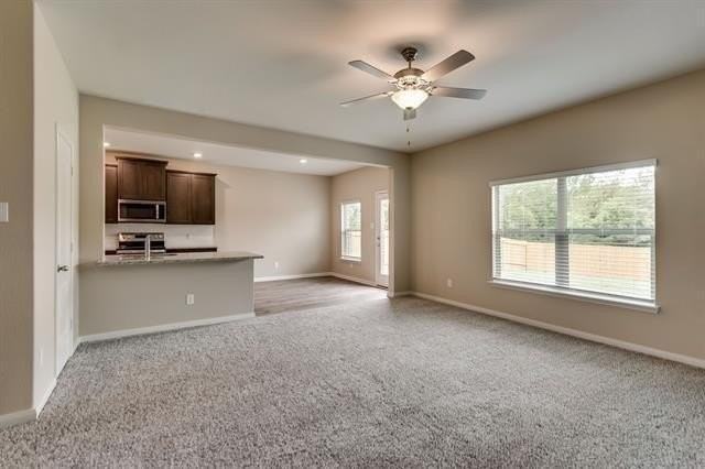 265 Honeysuckle Ln - Photo 7 of 12